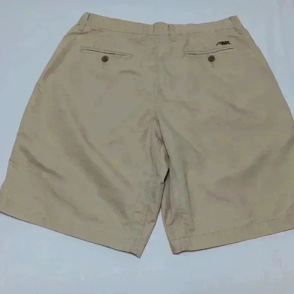 Mountain  Khakis Poplin Shorts Relaxed fit. 33×10 - Picture 2 of 6